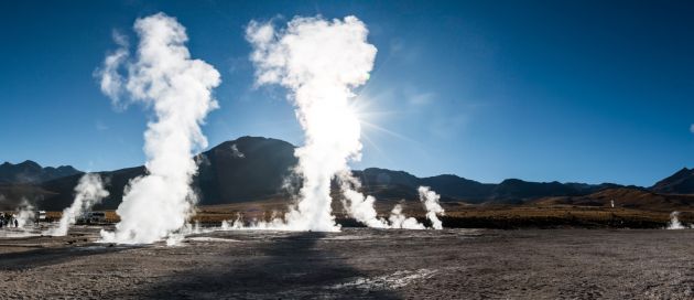 Atacama, geysers del Tatio, Chili, Tours du Monde