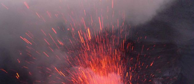 Volcan Yasur circuit en français au Vanuatu